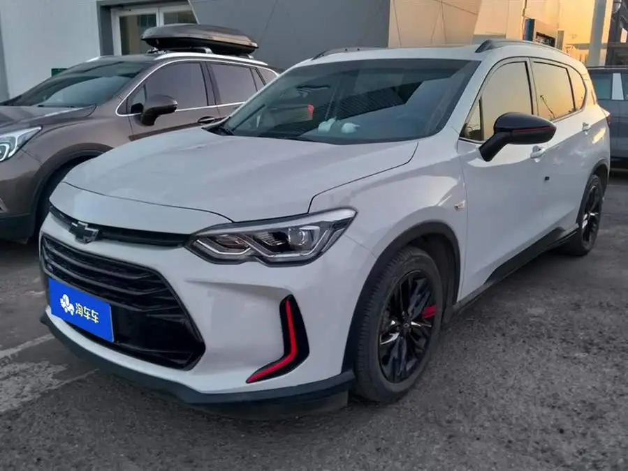 Wuling 2020 Model Light Hybrid Redline 530T Automatic Enjoy Version (5+2 Seater)