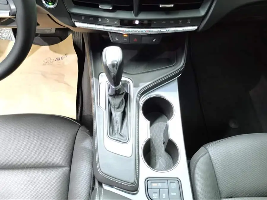 Cadillac CT4 2022 28T Luxury