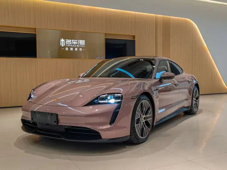 Taycan 2022 Model Facelift