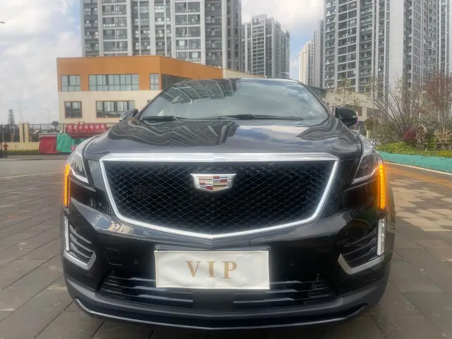 Cadillac XT5 2023 2.0T AWD Premium (Platinum Edition)