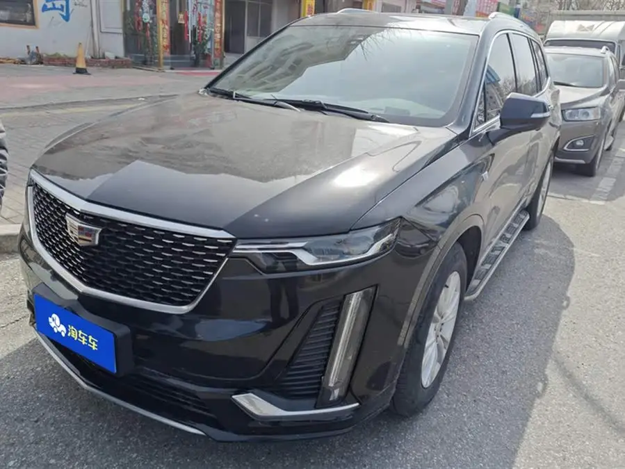 2021 كاديلاك XT6 28T فاخرة ذات ستة مقاعد ودفع رباعي