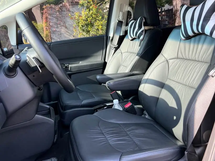 Odyssey 2024 2.0L e:HEV Sharp Edition