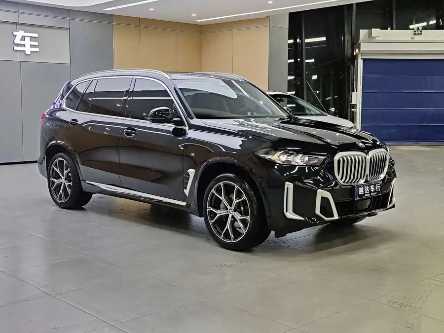 BMW X5 2023 xDrive 30Li Exclusive M Sport Package