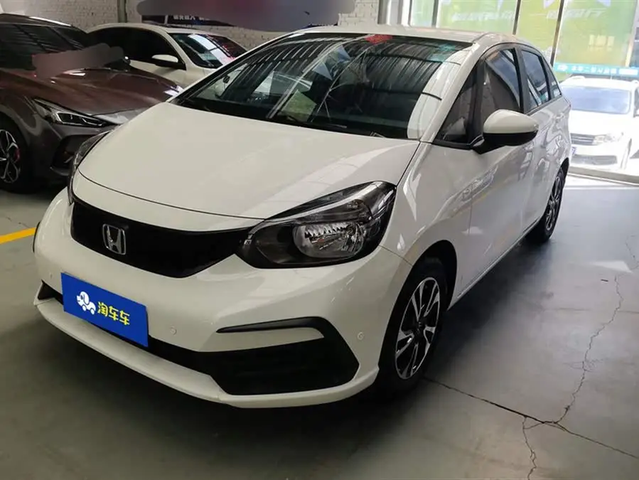 فِت 2021 1.5L CVT إصدار الاتجاه