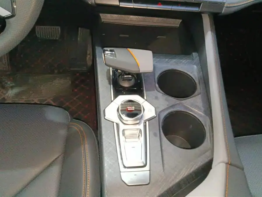 Changan UNI-V 2022 1.5T Premium