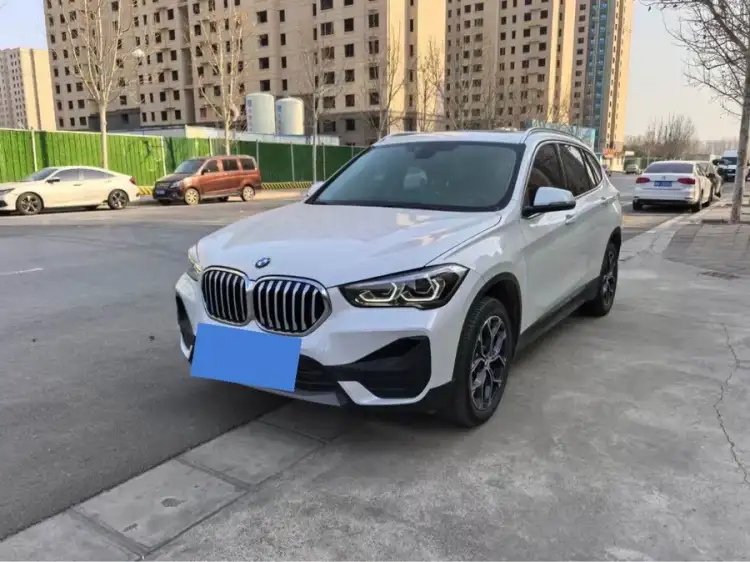 BMW X1 2022 sDrive25Li Leading Edition