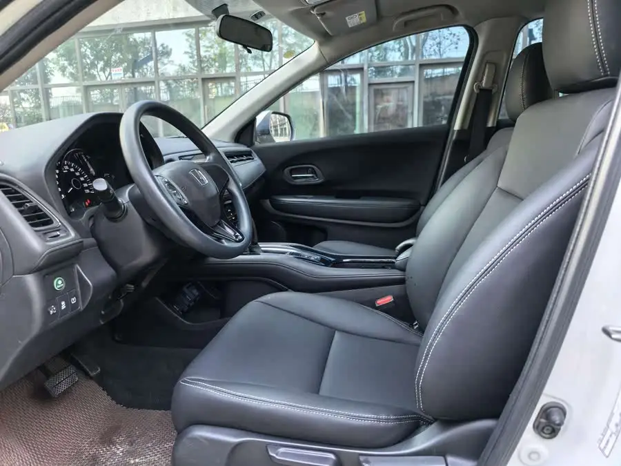 2020 هوندا HR-V 220 توربو CVT النخبة