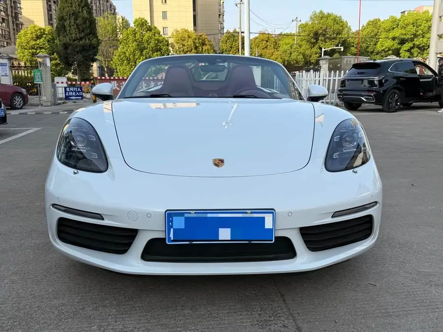 Porsche 718 2020 Model Boxster 2.0T