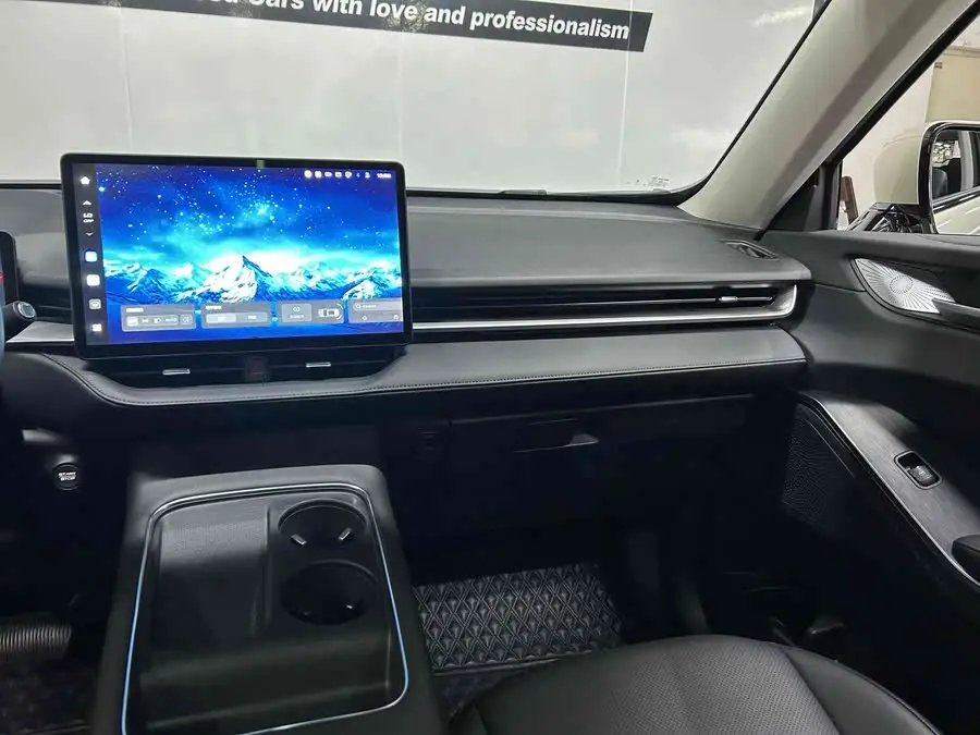 Haval H6 2024 1.5T Two-Wheel Drive Ultra