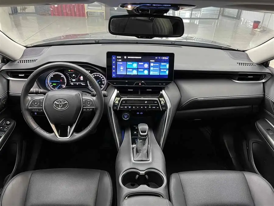 2022 تويوتا هارير هايبرد 2.5 لتر CVT دفع رباعي إصدار بريميوم