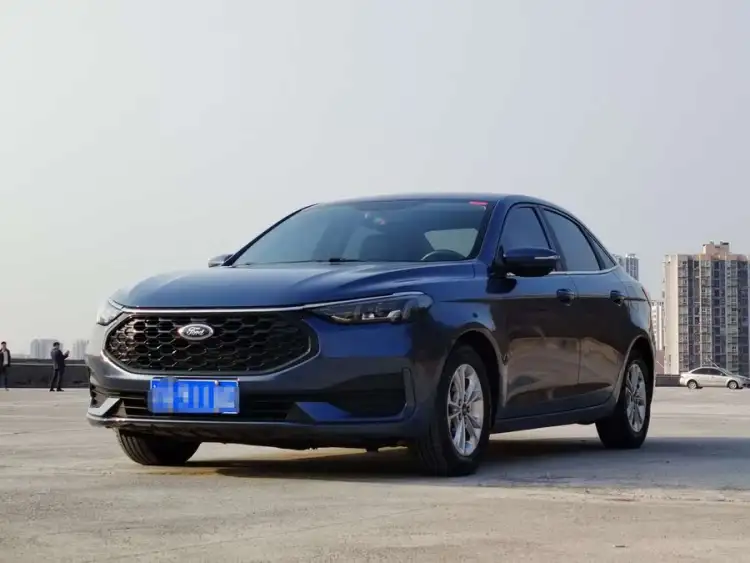 Ford Fiesta 2021 1.5L Automatic Golden Edition