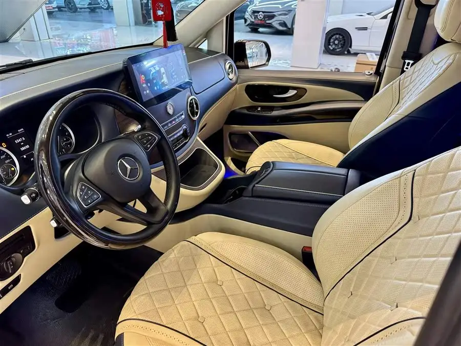 Vito 2020 2.0T Elite Edition 7-seater