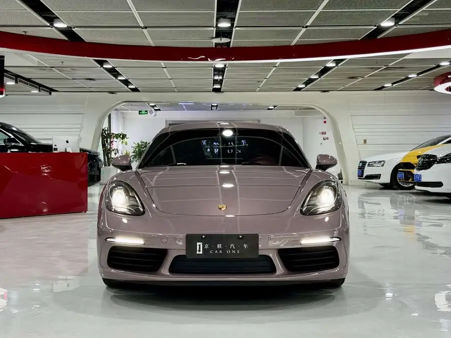 Porsche 718 2022 Cayman 2.0T