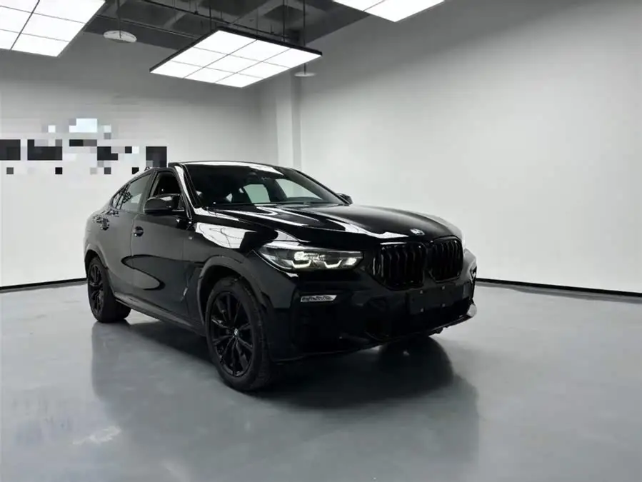 بي إم دبليو X6 2021 xDrive30i حزمة M الرياضية