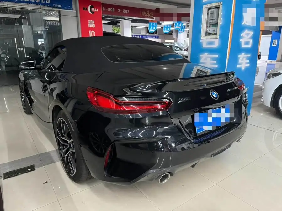 بي إم دبليو Z4 2022 sDrive 25i حزمة M الرياضية