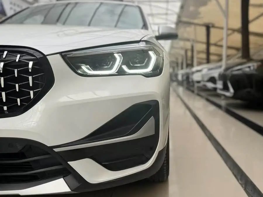 BMW X1 2022 sDrive20Li Luxury Edition