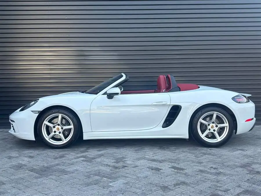 Porsche 718 2022 Boxster 2.0T