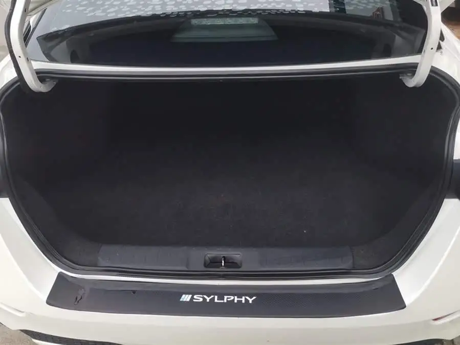 2021 نيسان سيلفي 1.6 لتر XL CVT إصدار الاستمتاع