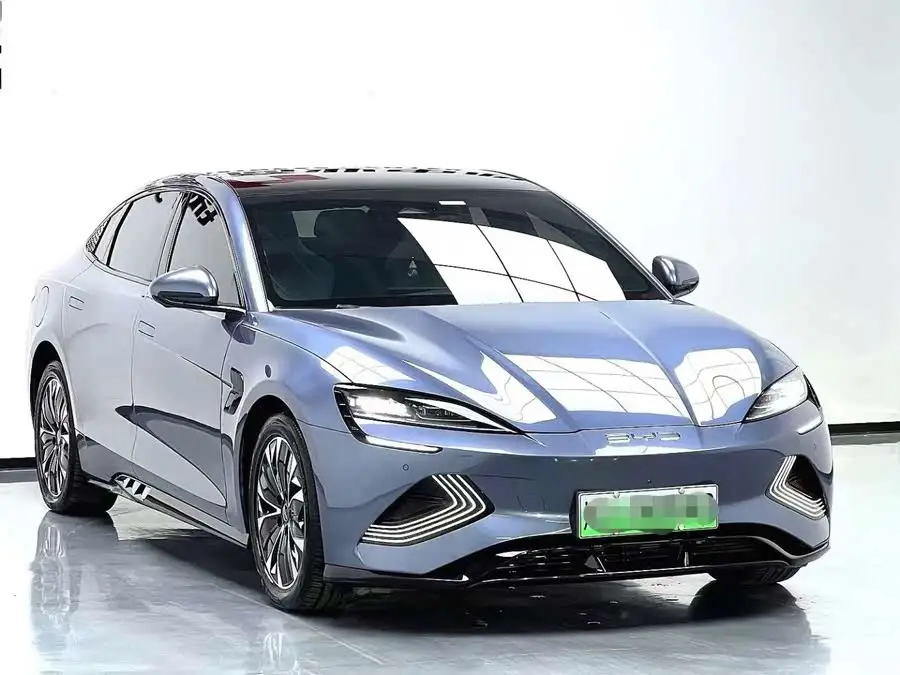 سوبر 2022 طراز 550 كم النسخة المميزة ذات الدفع الخلفي