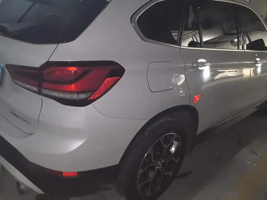 BMW X1 2022 sDrive25Li Leading Edition