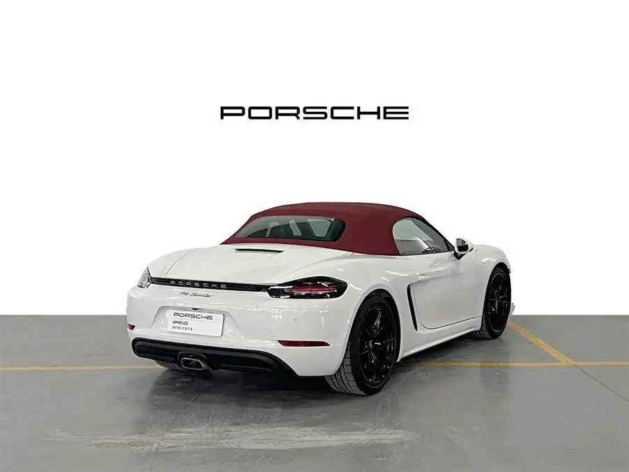 Porsche 718 2022 Model Boxster 2.0T