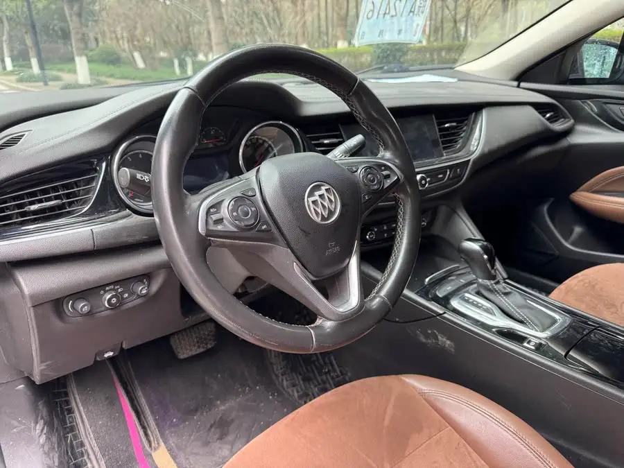 بيوك ريجال 2019 20T طراز النخبة الوطني VI