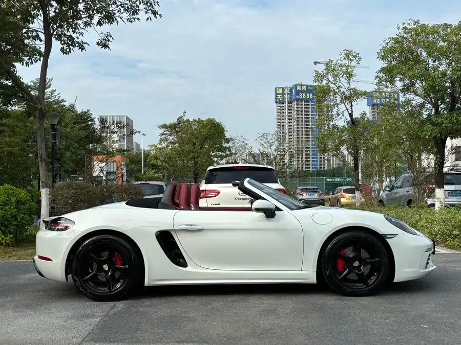 Porsche 718 2022 Boxster 2.0T