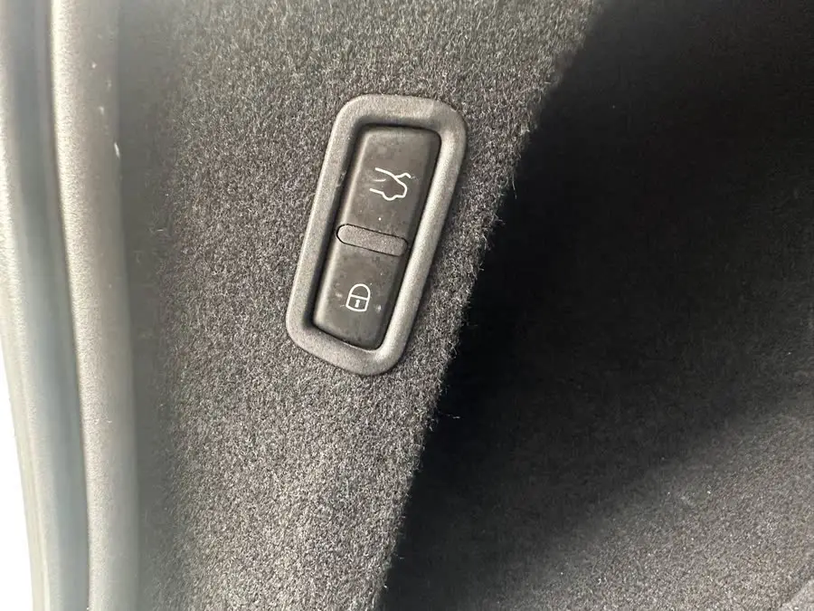 Levante 2019 Model 3.0T Standard Version National VI