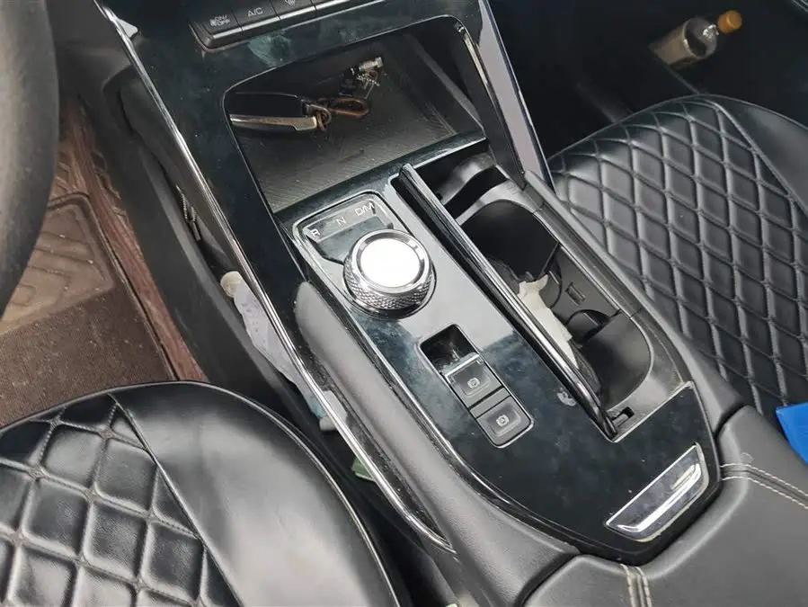 هافال H6 2021 الطراز الجيل الثالث 1.5T أوتوماتيكي دفع ثنائي ماكس