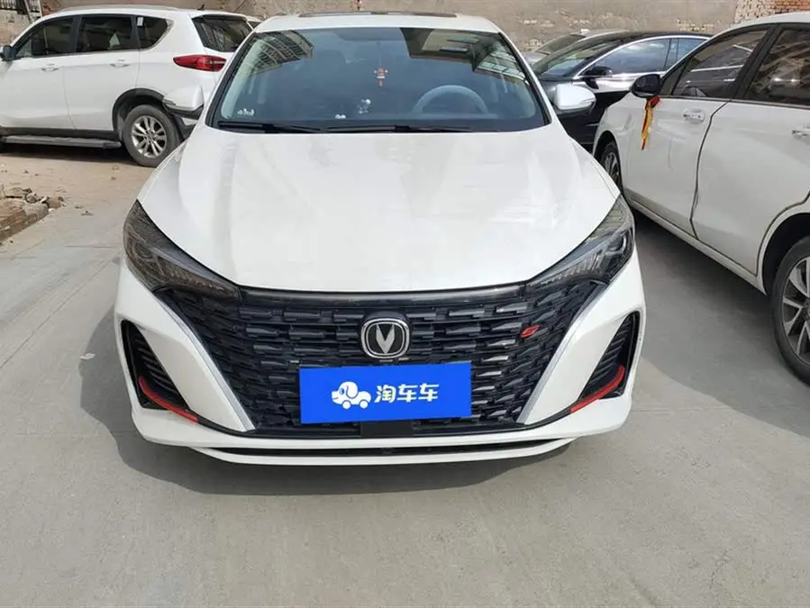 إيدونغ 2022 بلس بلو ويل NE 1.4T GDI DCT النسخة المميزة