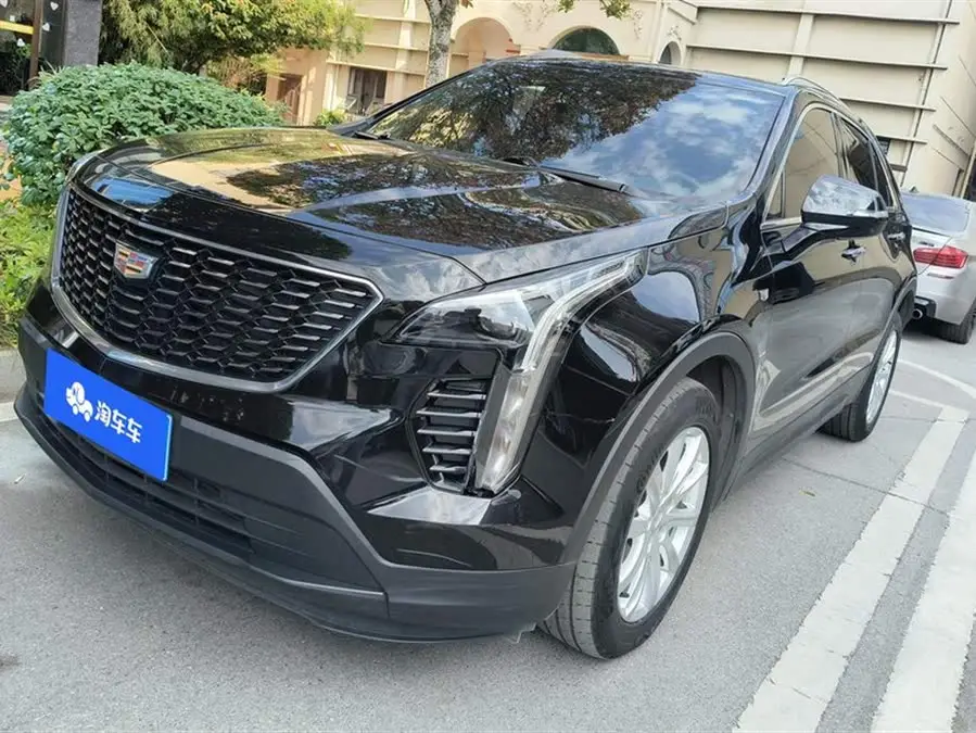Cadillac XT4 2022 28T FWD Premium