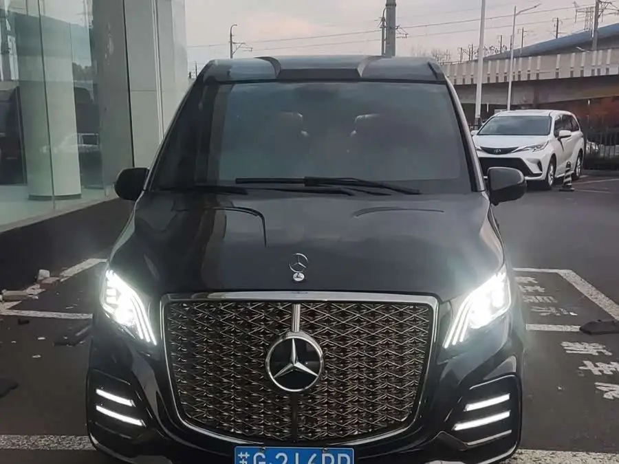 Vito 2023 2.0T Elite Version 7-seater