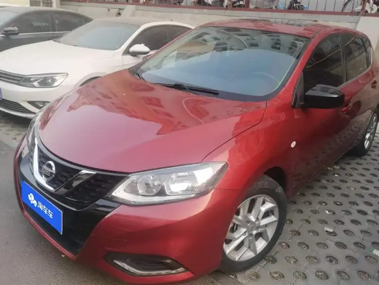 Nissan Tiida 2021 1.6L CVT Cool Edition
