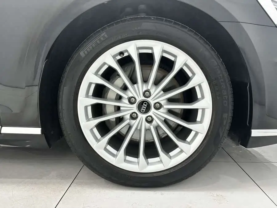 Audi A8 2021 Model A8L 50 TFSI quattro Comfort