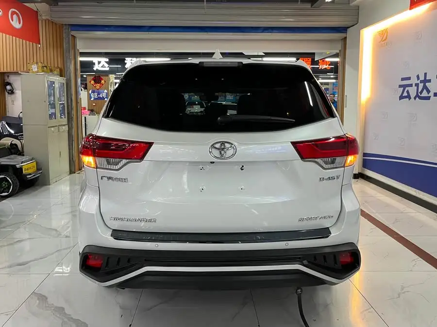 هايلاندر 2018 2.0T دفع رباعي فئة فاخرة 7 مقاعد معيار وطني VI