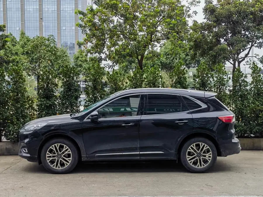 2020 Ford Escape EcoBoost 245 AWD Jiaxiang Edition