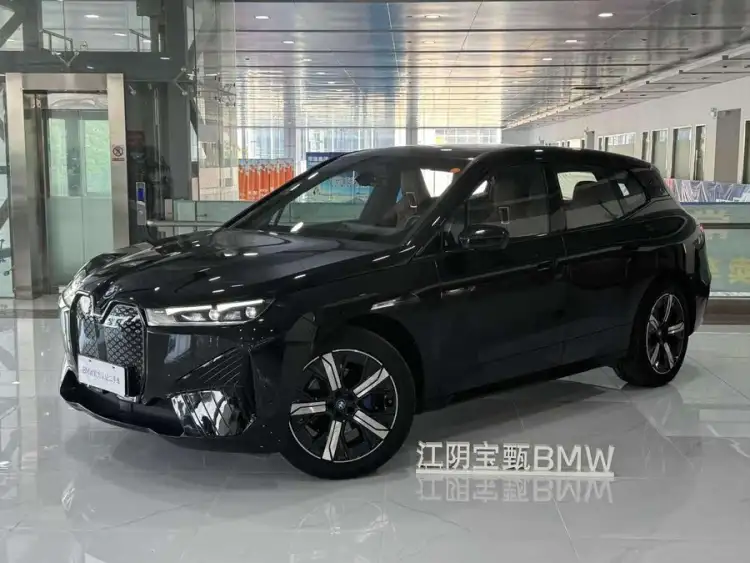 BMW iX 2022 xDrive50