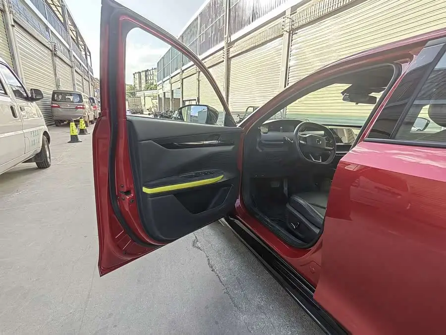 Changan UNI-V 2022 1.5T Sport Version