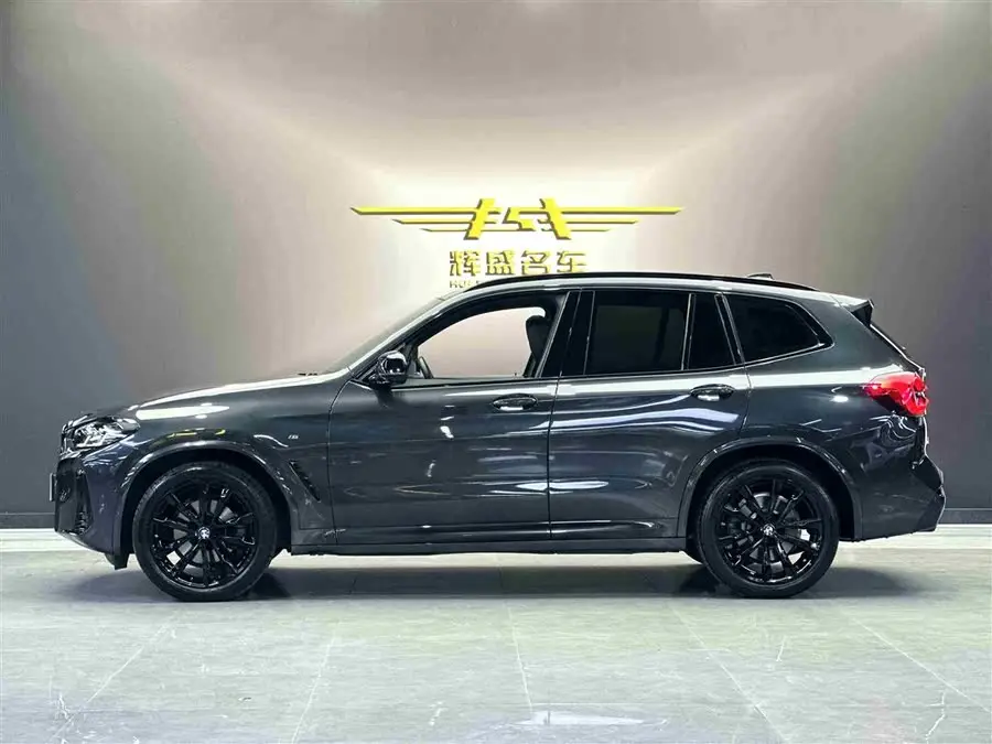 BMW X3 2023 xDrive30i Luxury M Night Package