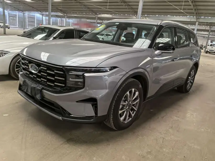 2025 Ford Edge Edge L 2.0T EcoBoost E Hybrid Two-Wheel Drive Seven-Seater Luxury