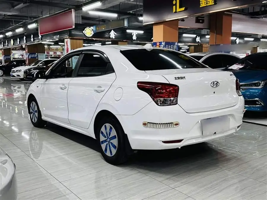 2020 هيونداي رينا 1.4L يدوي GL محدث