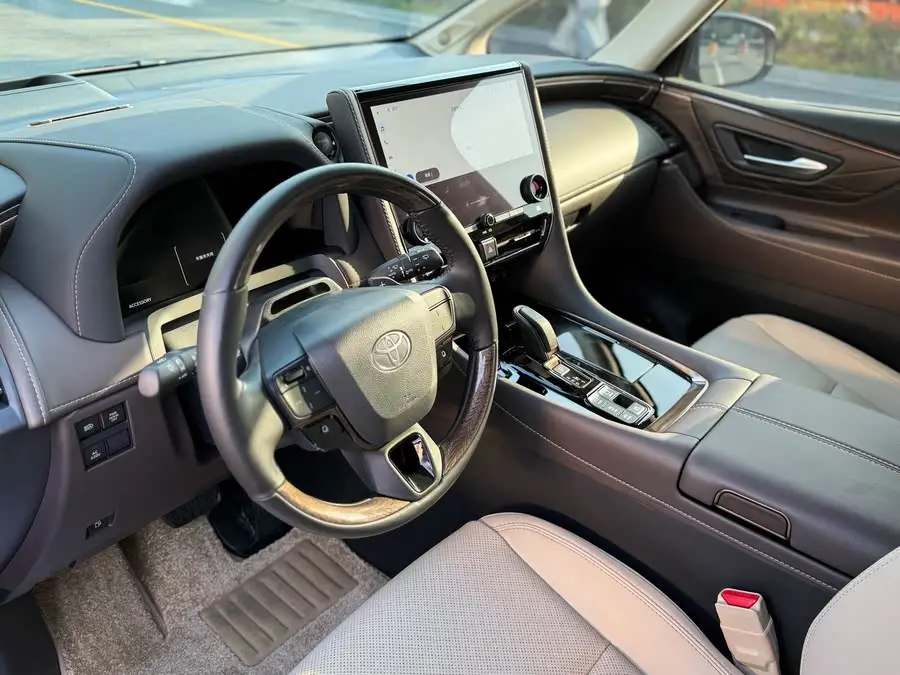 ألڤارد 2024 بنظام مزدوج 2.5 لتر نسخة النهائية