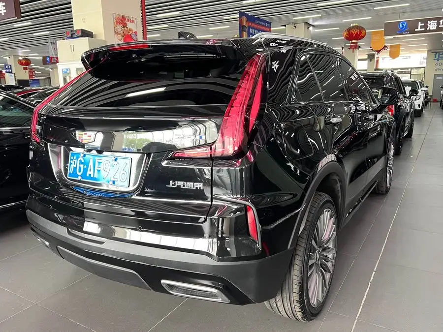 Cadillac XT4 2024 28T Luxury FWD