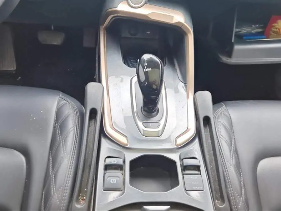 هافال H6 2021 1.5T أوتوماتيكي نسخة البطل