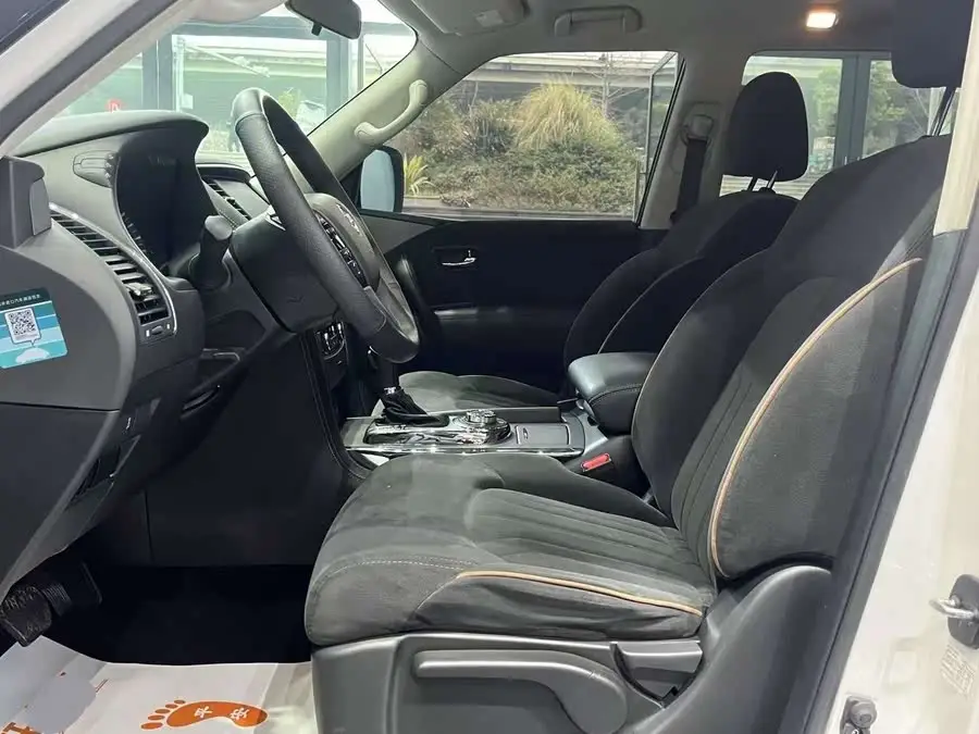 نيسان باترول 2018 4.0L إصدار لينكد إن