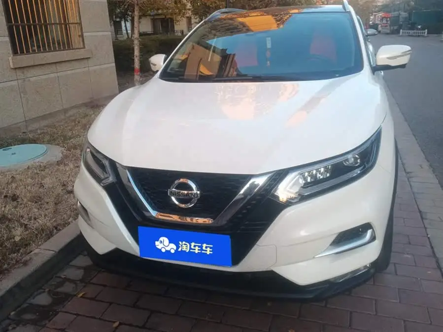 2022 نيسان قشقاي 2.0 لتر CVT XV بريميوم برو الإصدار الفاخر