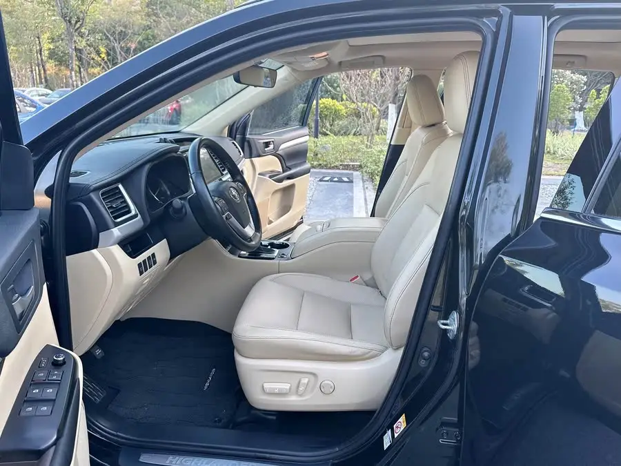 هاي لاندر 2021 2.0T دفع ثنائي فئة متميزة 7 مقاعد