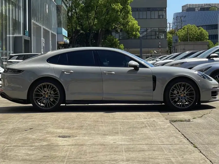 2023 Panamera 2.9T Platinum Edition