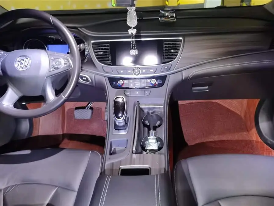 Buick LaCrosse 2020 652T Luxury