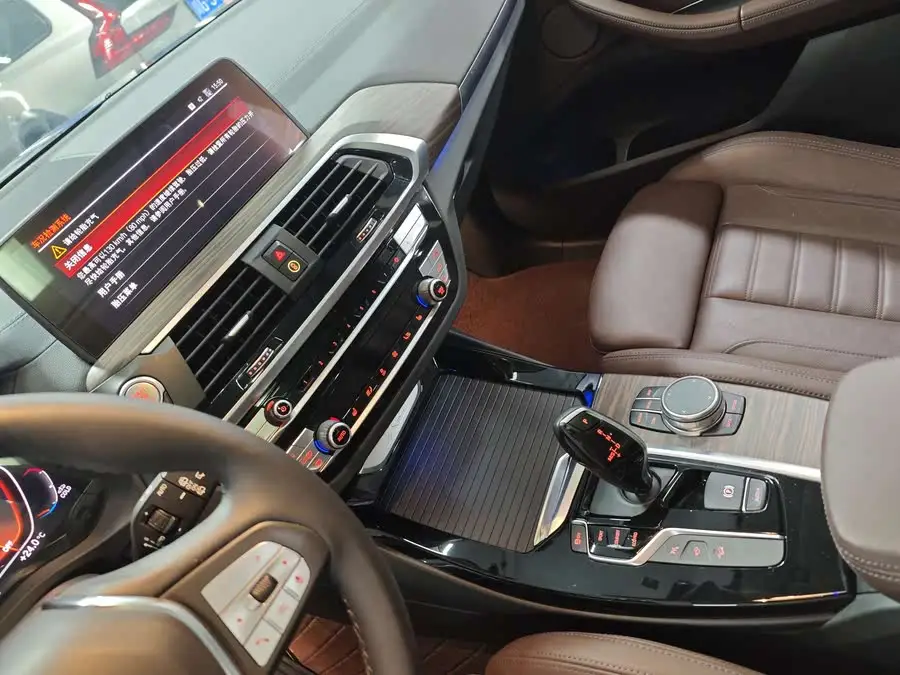 BMW X3 2020 xDrive28i Luxury Package